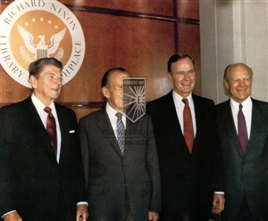 Image description is not available for 1994.179